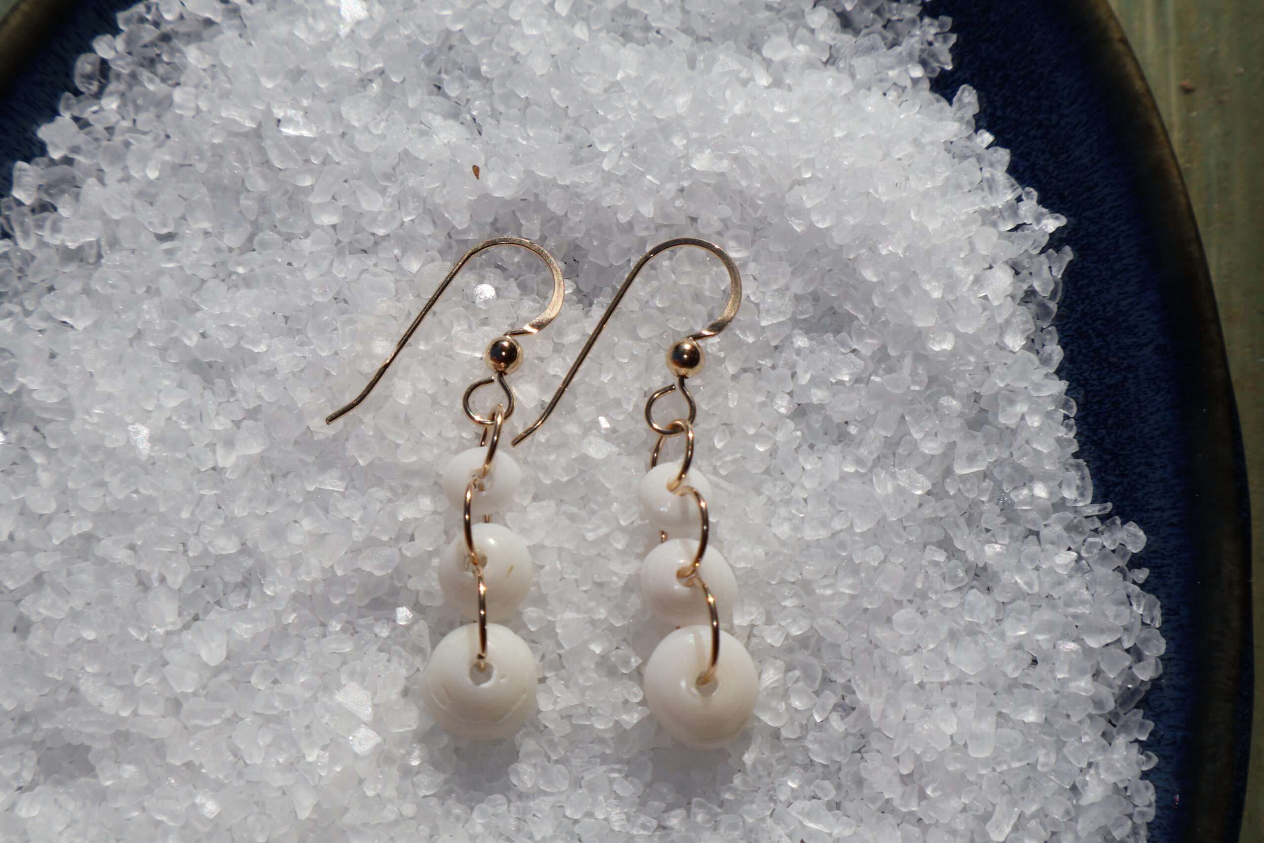Infinity Puka Earings 3 pukas - Image 3