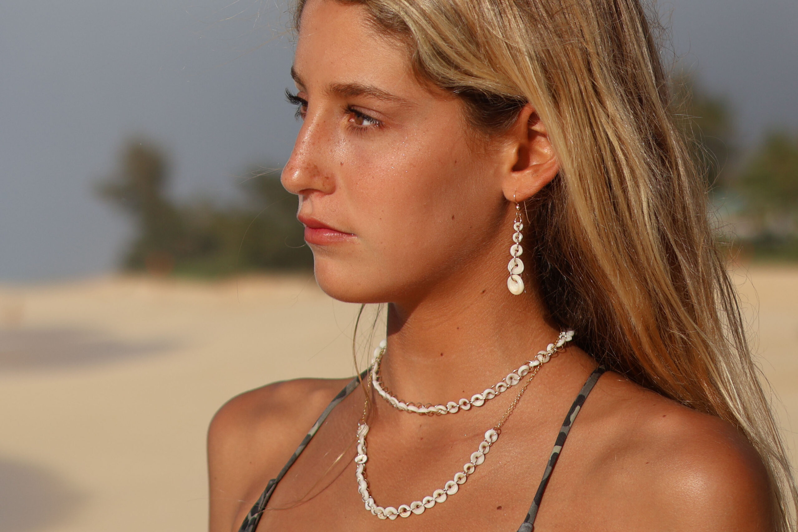 Full Moon Infinity Puka Choker - 16" - Image 3