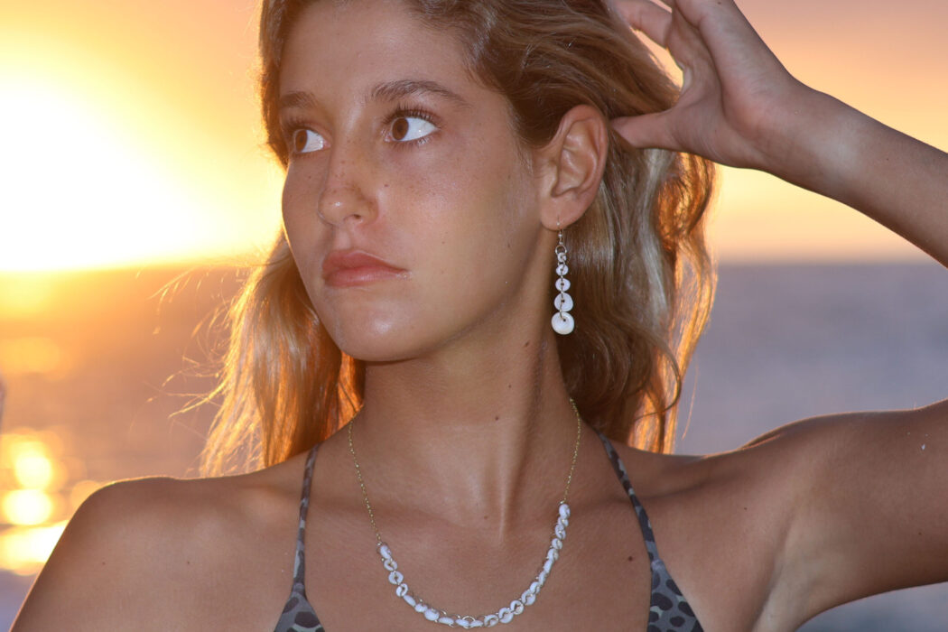 Infinity Puka Earrings 5 pukas - Image 3